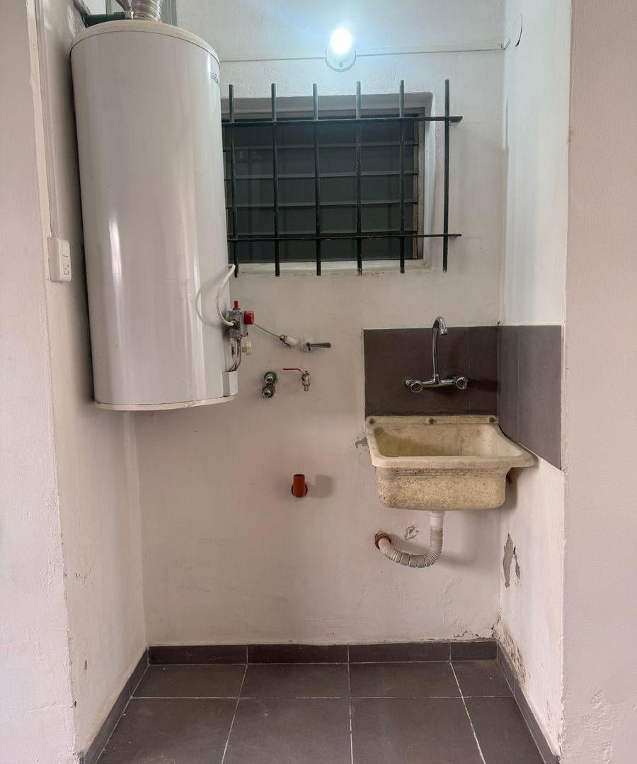 Foto de CASA AMERIC. 4 AMB HURLING.A/CREDITO, imagen 2
