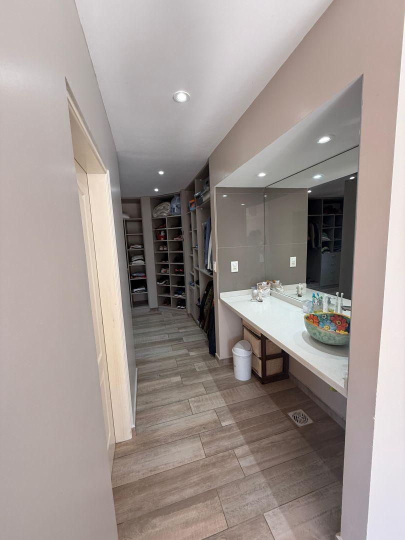 Vivienda Barrio Esteban Etcheverria con Pileta 1