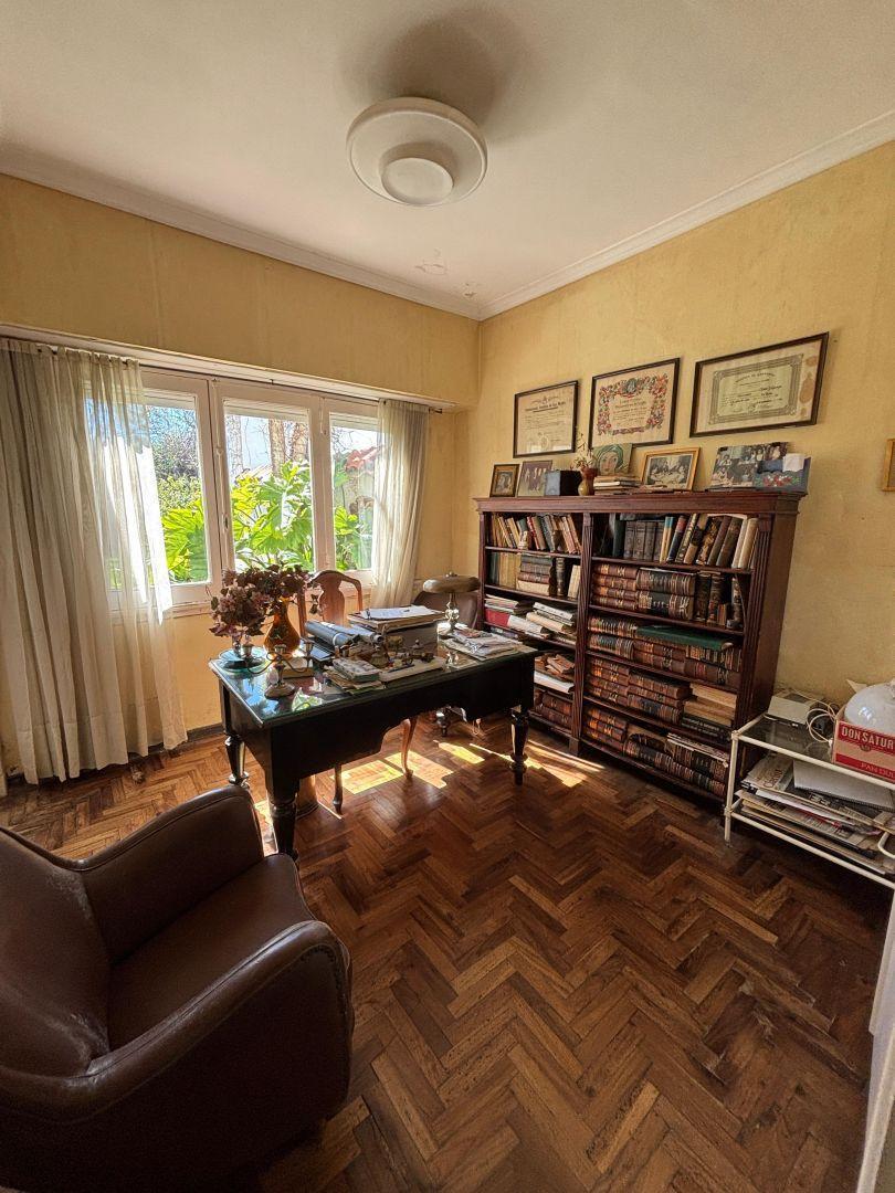 Foto de VIVIENDA ESTILO FRANCES CON INMEJORABLE UBICACION, imagen 4