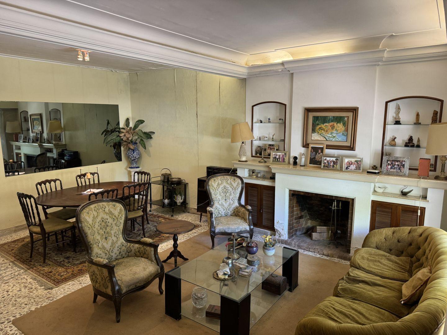 Foto de VIVIENDA ESTILO FRANCES CON INMEJORABLE UBICACION, imagen 3