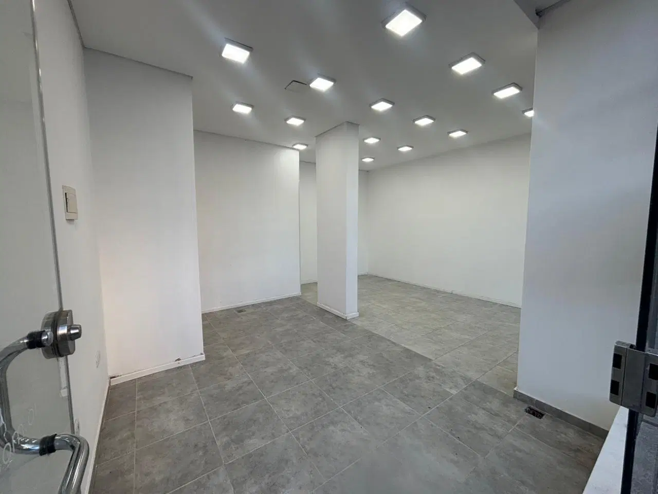 Local de 50 M2 a mts de Fragueiro, Alta Córdoba - ALQUILER 3