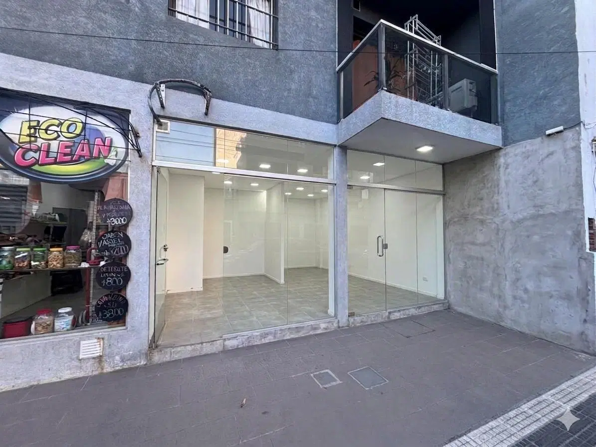 Local de 50 M2 a mts de Fragueiro, Alta Córdoba - ALQUILER 4