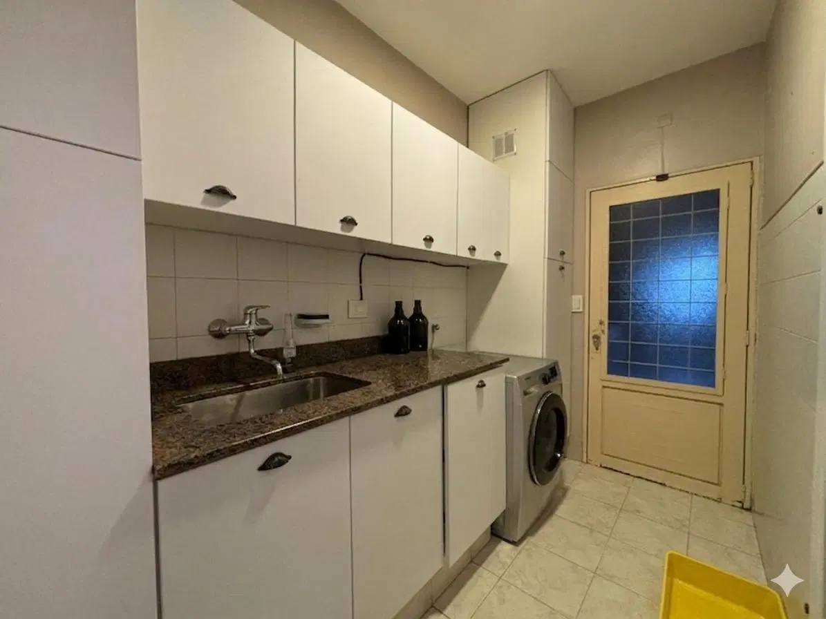 Casa 4 dorm, cochera doble y patio en Jorge Newbery - VENTA 4