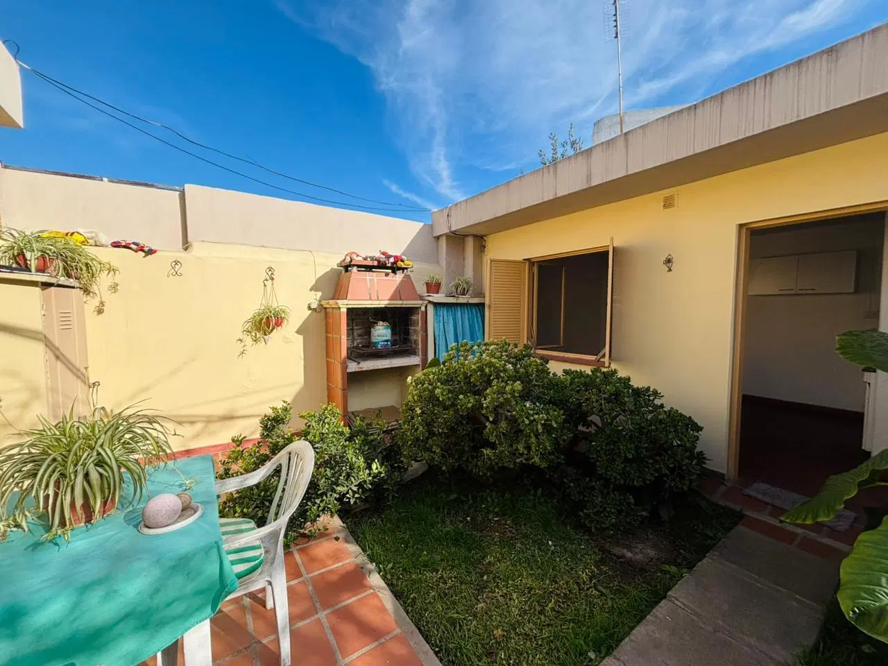 Casa + Depto + Local en San Martin - VENTA 8