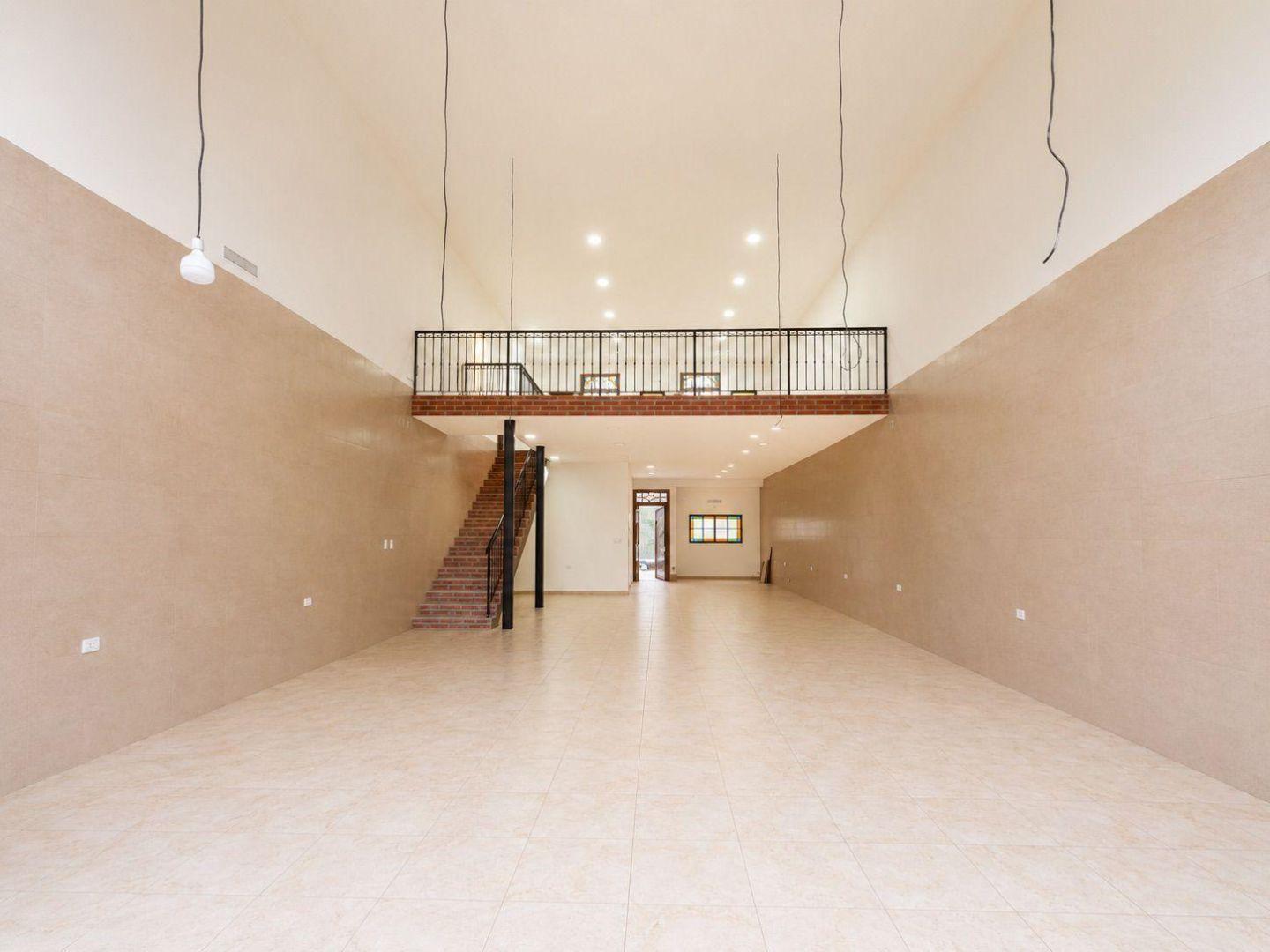 Foto de Gran Local Comercial sobre Fragueiro, Alta Córdoba - ALQUILER, imagen 3