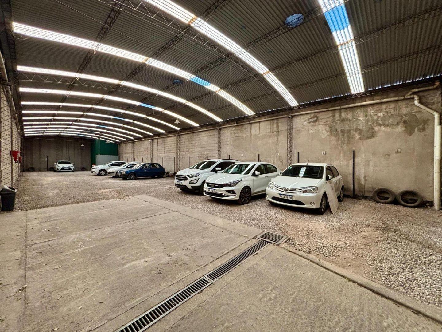 Foto de Galpón 350 M2 Alta Córdoba, Quevedo 350 - VENTA, imagen 2