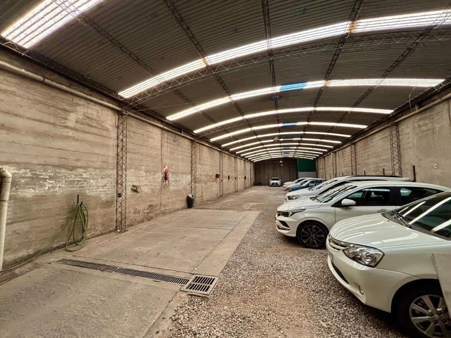 Foto de Galpón 350 M2 Alta Córdoba, Quevedo 350 - VENTA, imagen 4