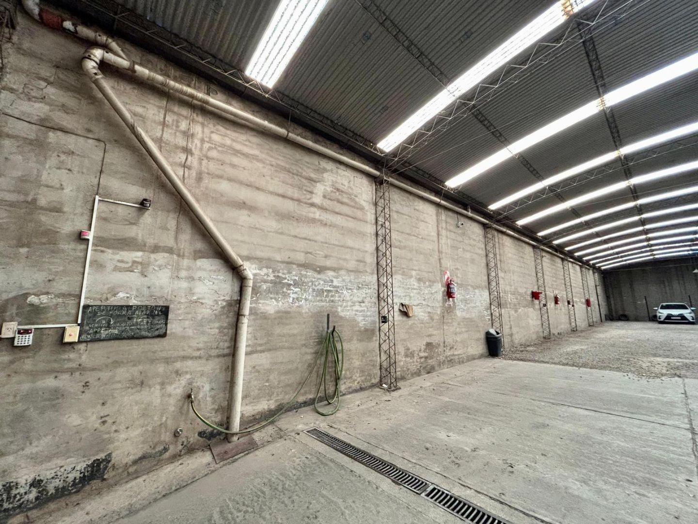 Foto de Galpón 350 M2 Alta Córdoba, Quevedo 350 - VENTA, imagen 5