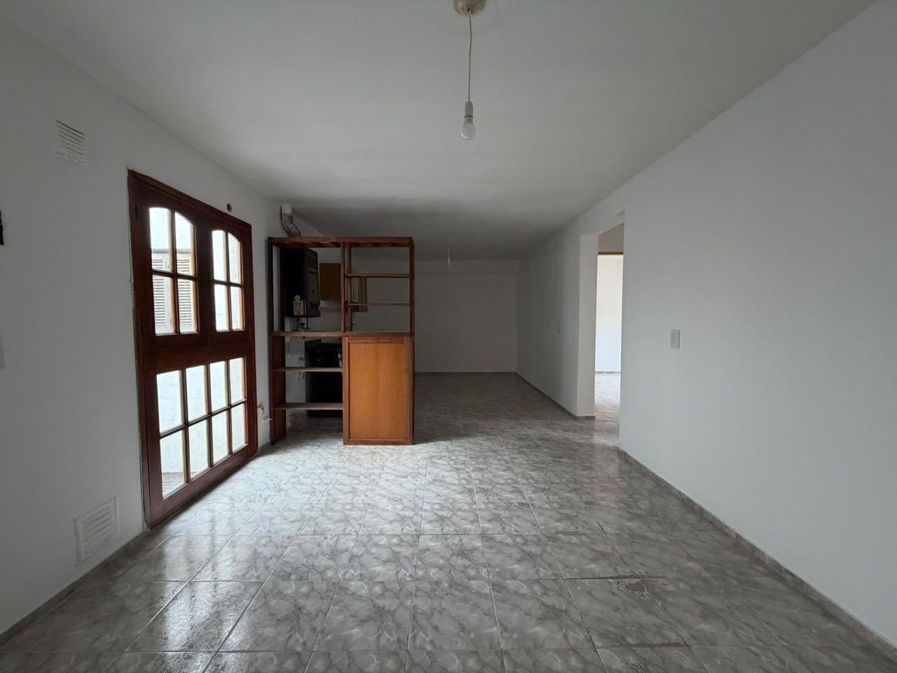 Foto de Departamento 2 dorm. A mts de la Plaza en General Paz - VENTA, imagen 4