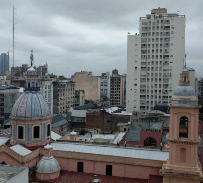 Foto de Centro Departamento 3 dormitorios + dependencia. 2 cocheras a metros, imagen 1