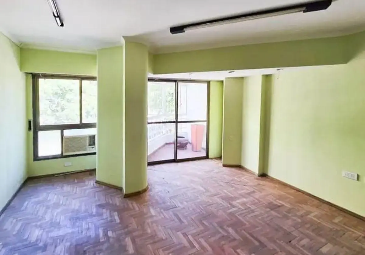 Se vende piso exclusivo en calle Belgrano frente a La Cañada 2