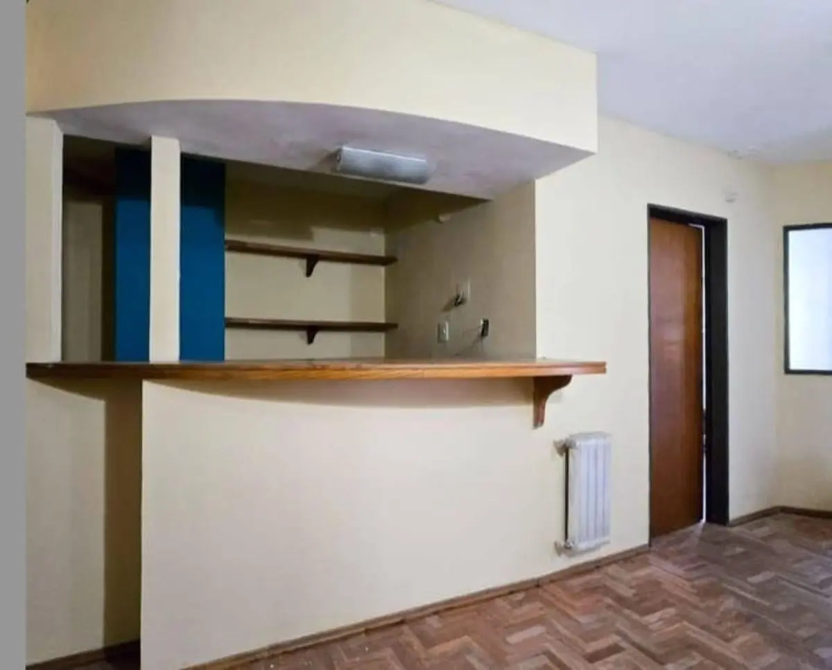 Se vende piso exclusivo en calle Belgrano frente a La Cañada 5