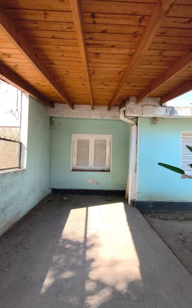 Foto de Gran Oportunidad casa sobre Av. Bulnes al 3400- 3 dormitorios., imagen 1