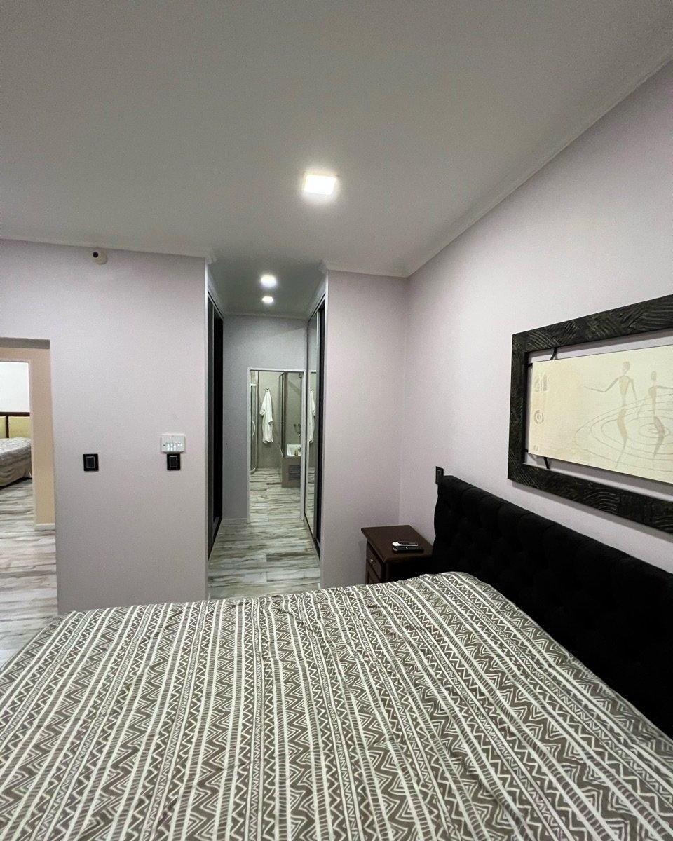 Foto de La esquina asombrosa! Locales y departamentazo en venta..., imagen 2