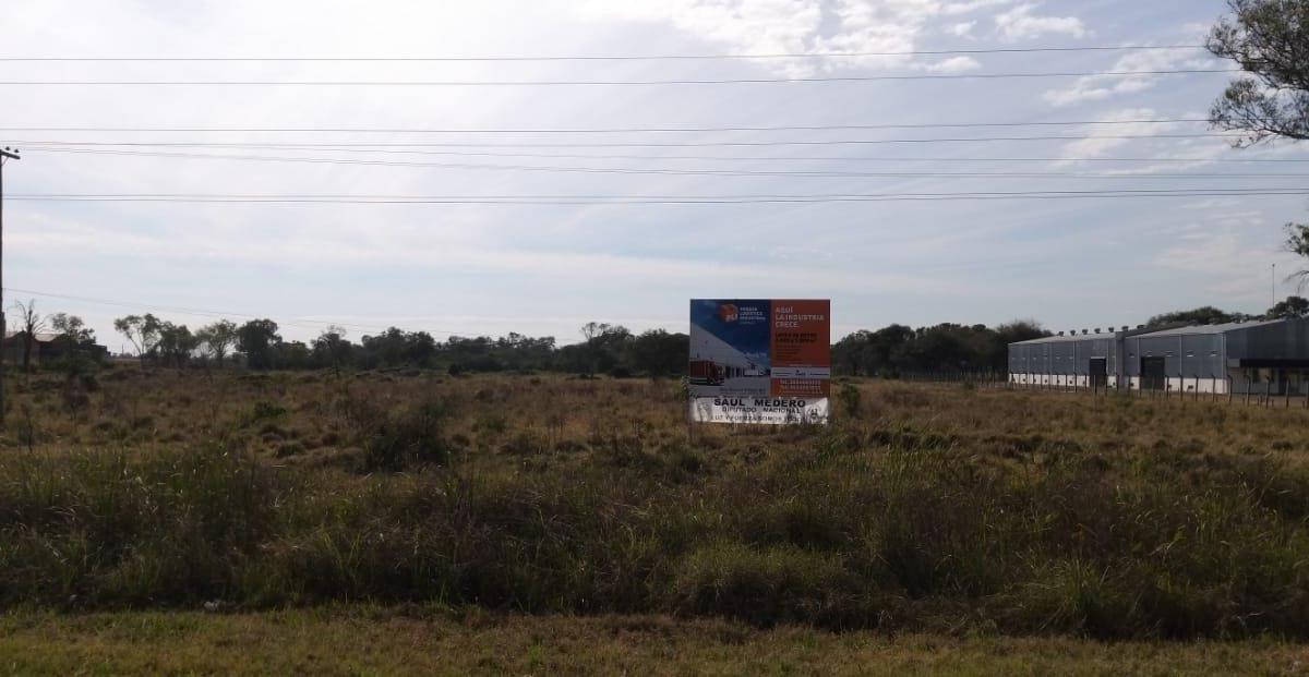 Foto de Gran predio en zona Industrial (para utilizar en bloque o subdividir), imagen 5