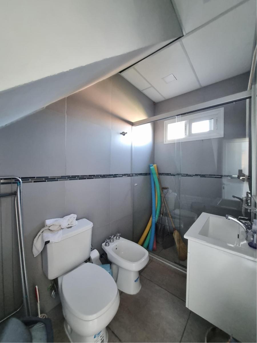 Casa 3 Dorm. Sobre Asfalto con Pileta, Barranqueras 2