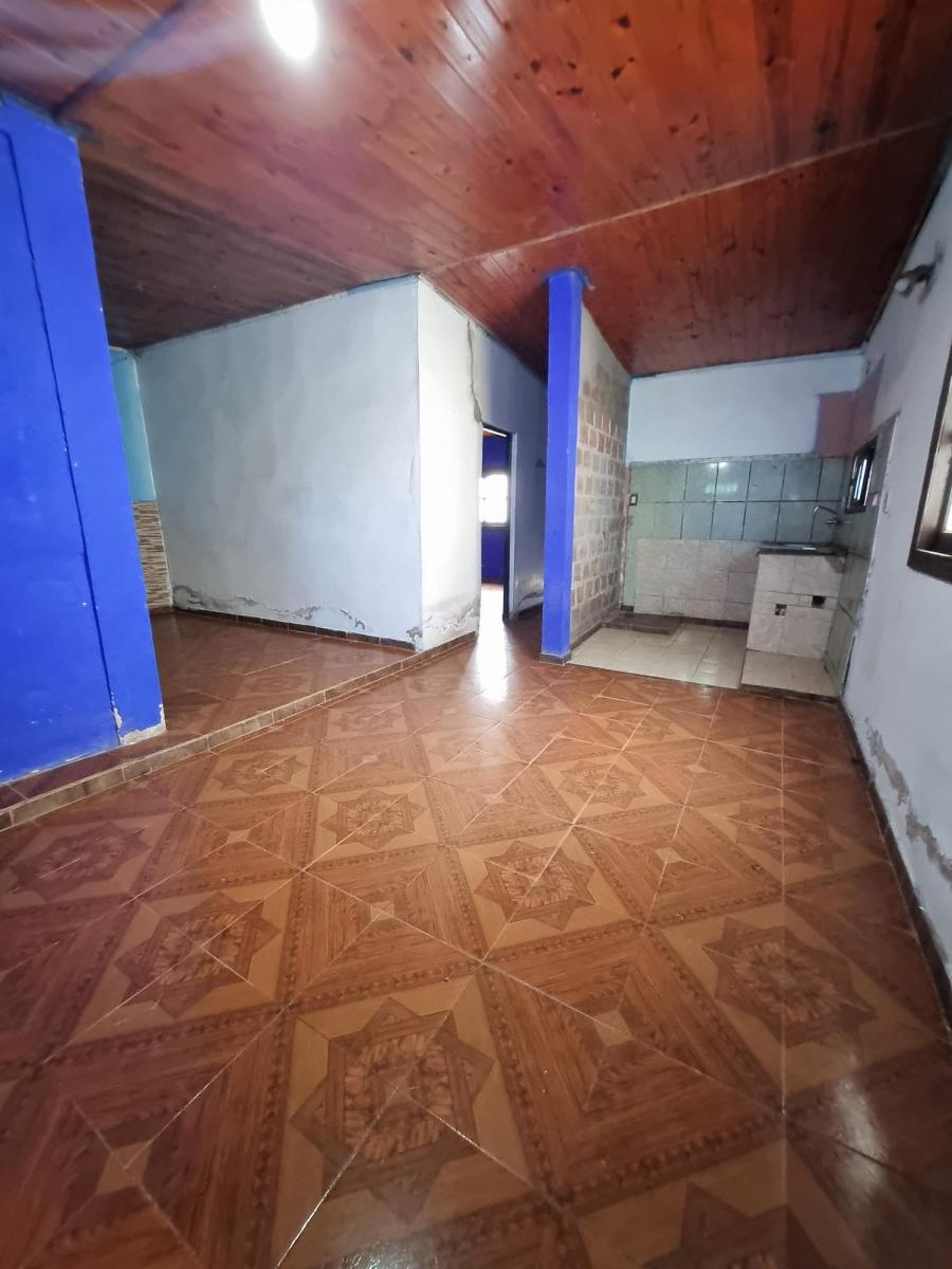 Casa 1 Dormitorio con Posibilidad de 2 a Buen Precio! 3