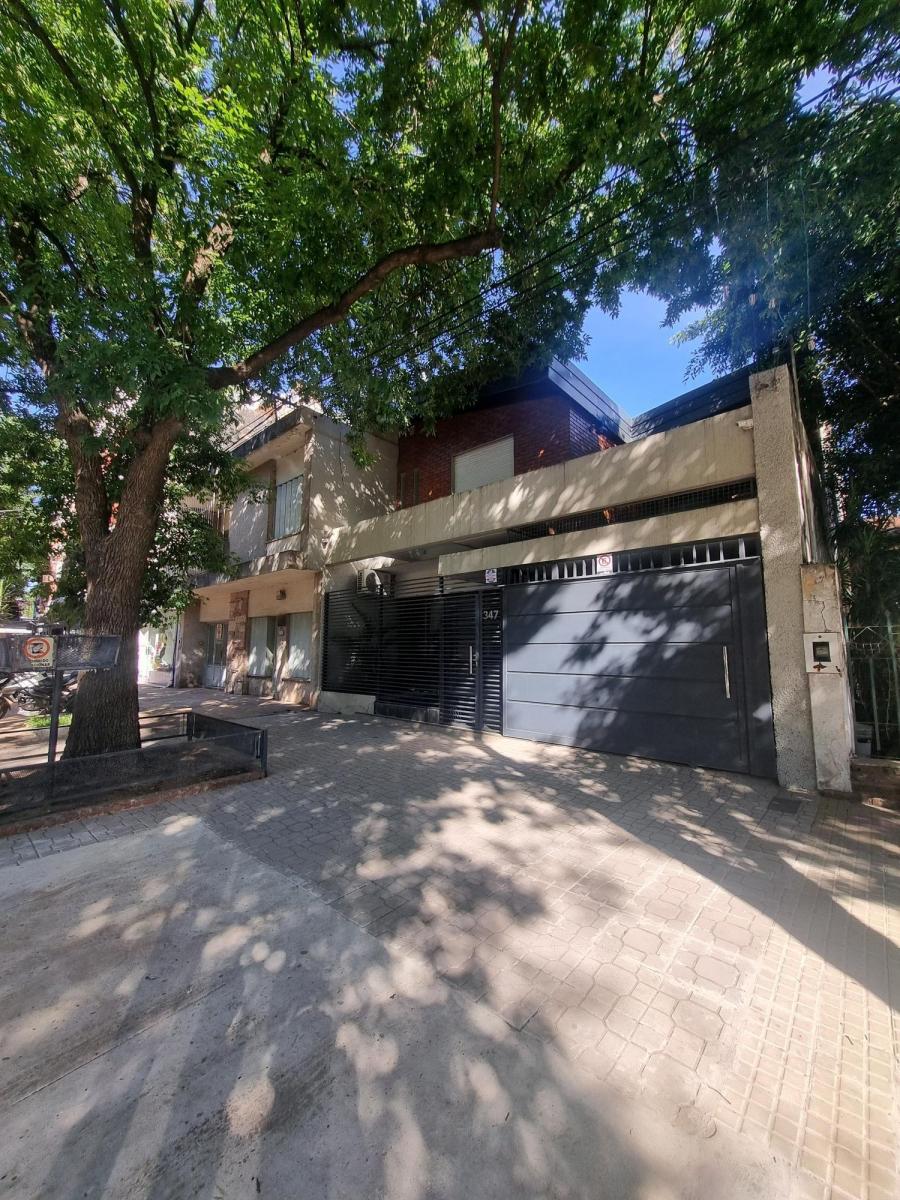 El 3x1 de Vedia! Casa con Pileta + Oficinas + Departamento en Microcentro! 2