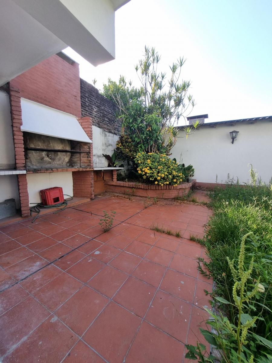 Casa U Oficinas + 2 Departamentos + Hermoso Terreno Céntrico! 5