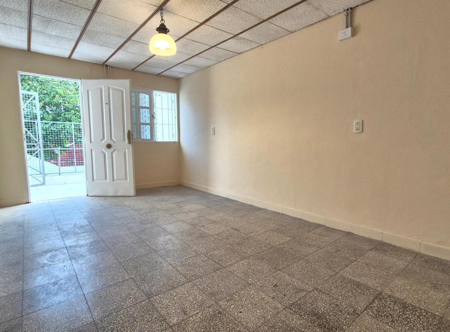 Foto de Departamento independiente 2 dormitorios, céntrico, sin expensas!, imagen 2