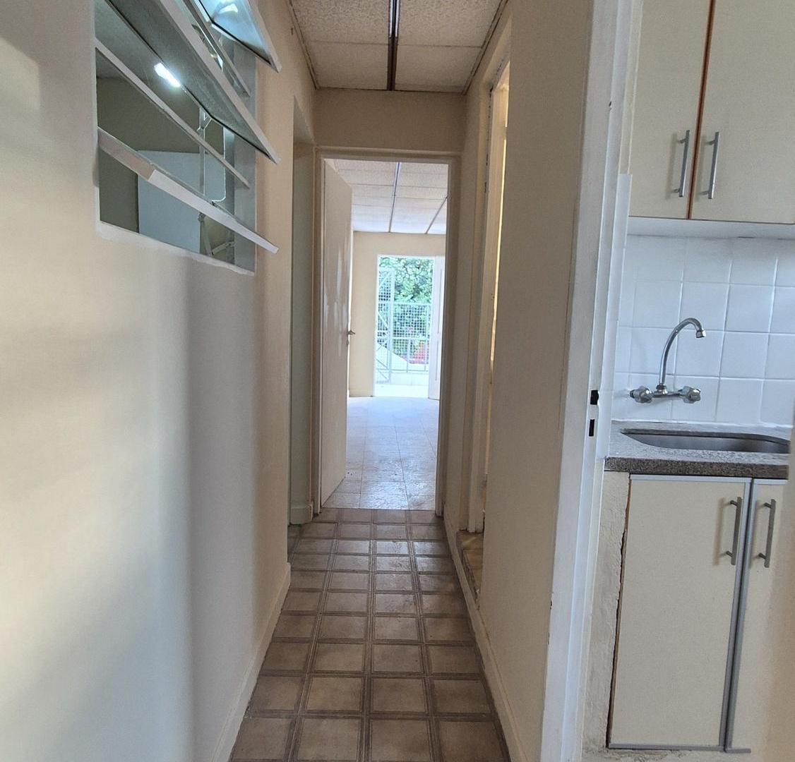Foto de Departamento independiente 2 dormitorios, céntrico, sin expensas!, imagen 3