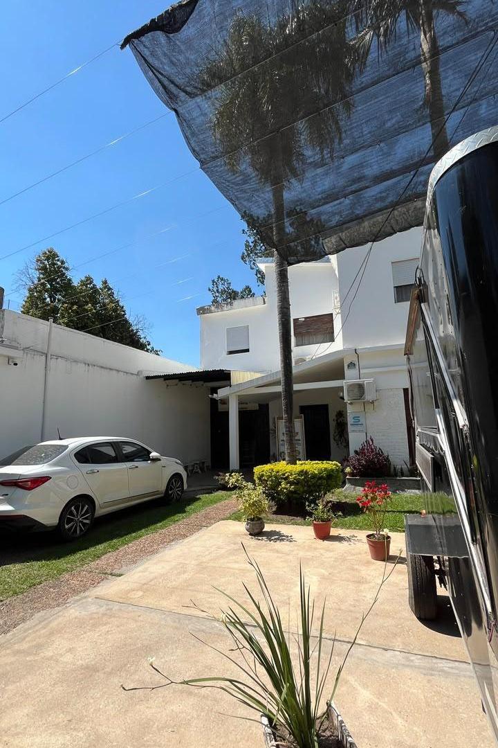 Foto de Casa 5 Dormitorios sobre José Hernández!, imagen 5