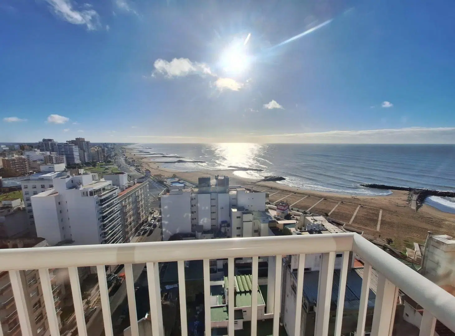 2 Ambientes La Perla - Vista plena al mar 3