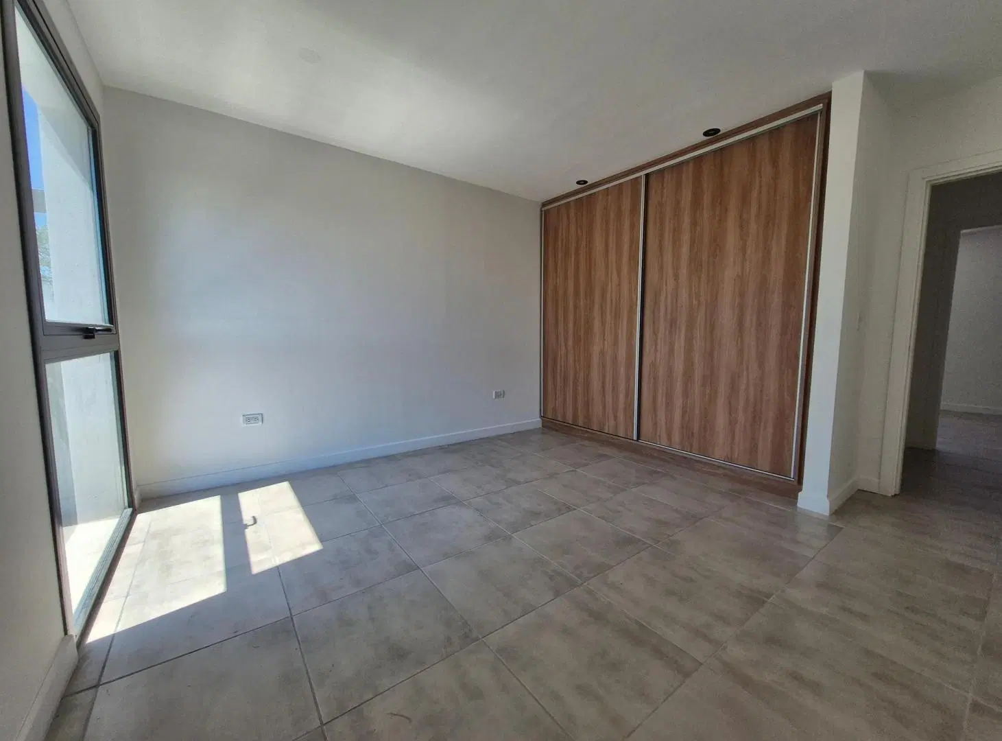 3 ambientes a la calle c/terraza - A estrenar - Formosa y Jujuy 5