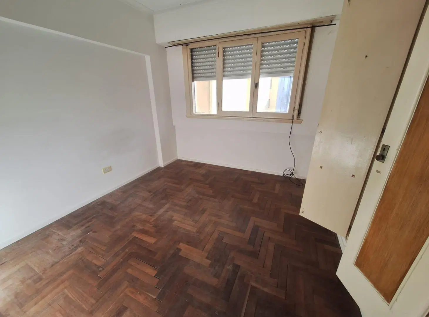 2 ambientes lateral - Gascón y Arenales 4