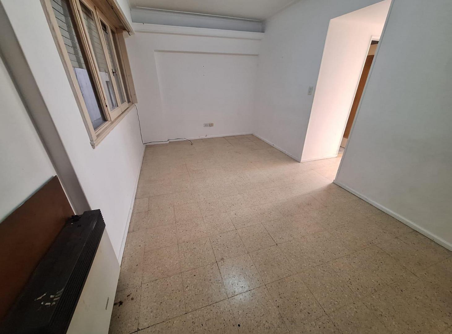 Foto de 2 ambientes lateral - Gascón y Arenales, imagen 2