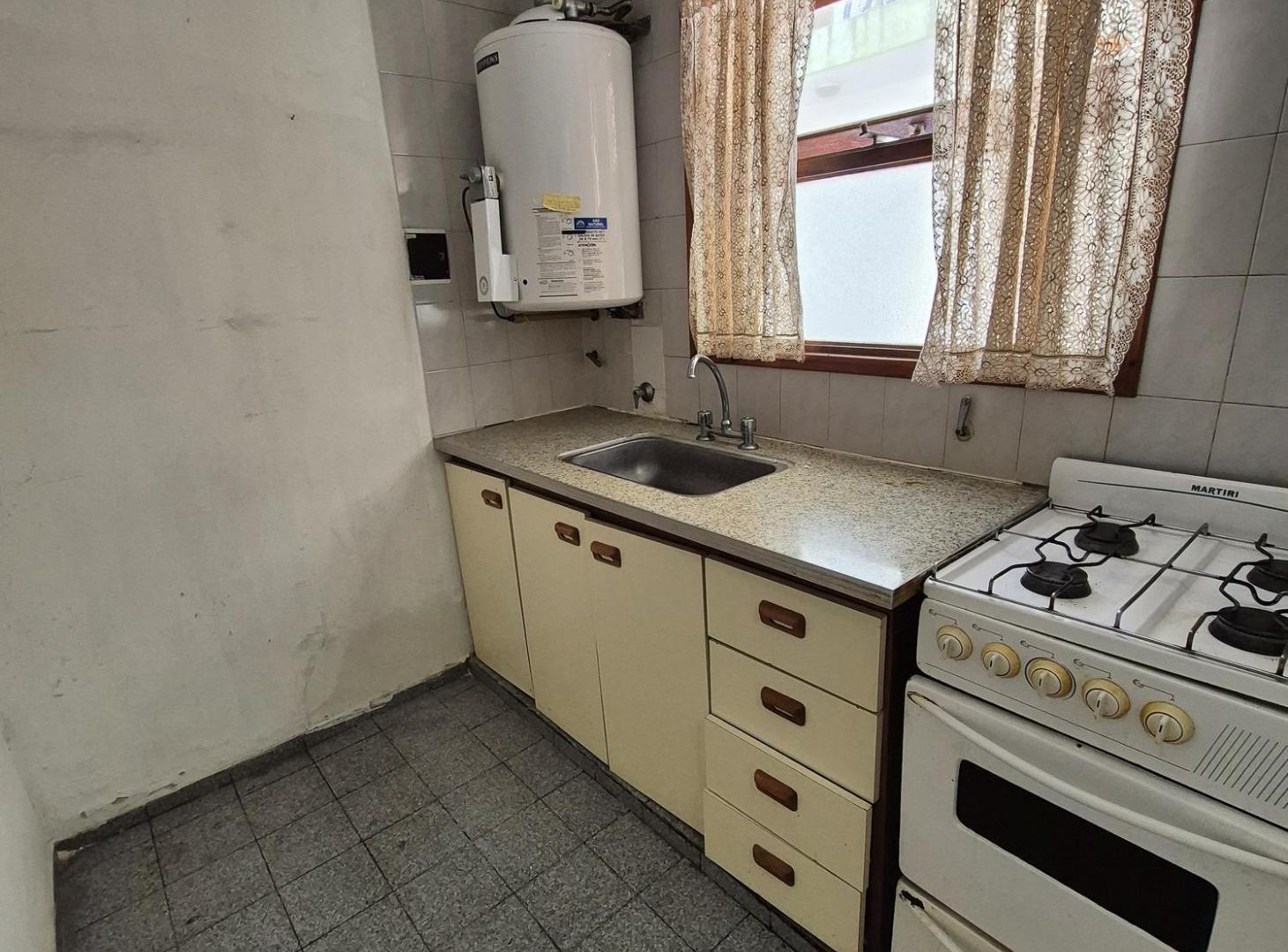 Foto de Departamento 2 ambientes en PB - Paso y Funes, imagen 4