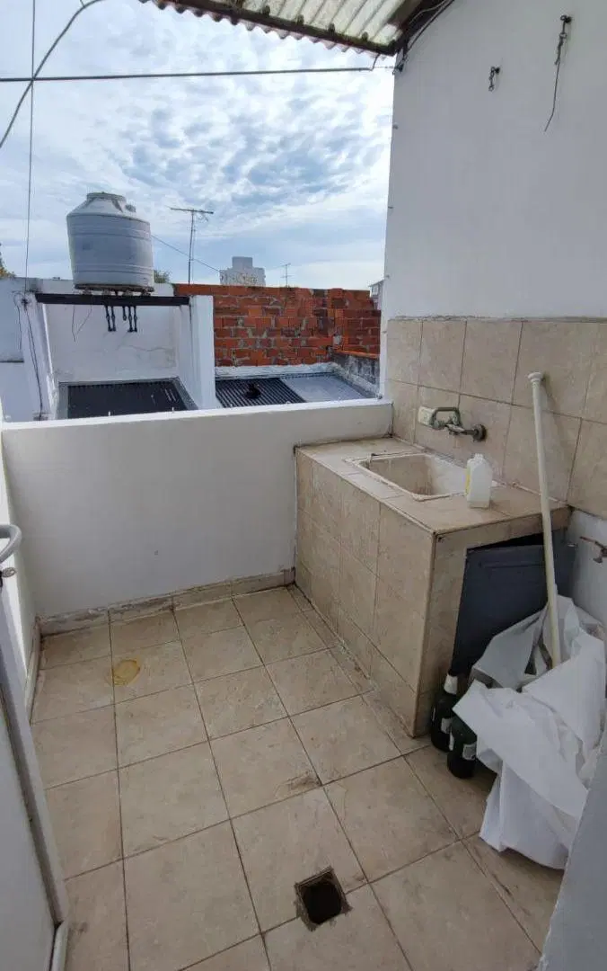 Hermoso ph de 3 ambientes en planta alta a la calle. APTO CREDITO 5