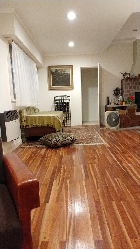 Foto de CASA QUINTA c/PILETA + GALPON, imagen 2