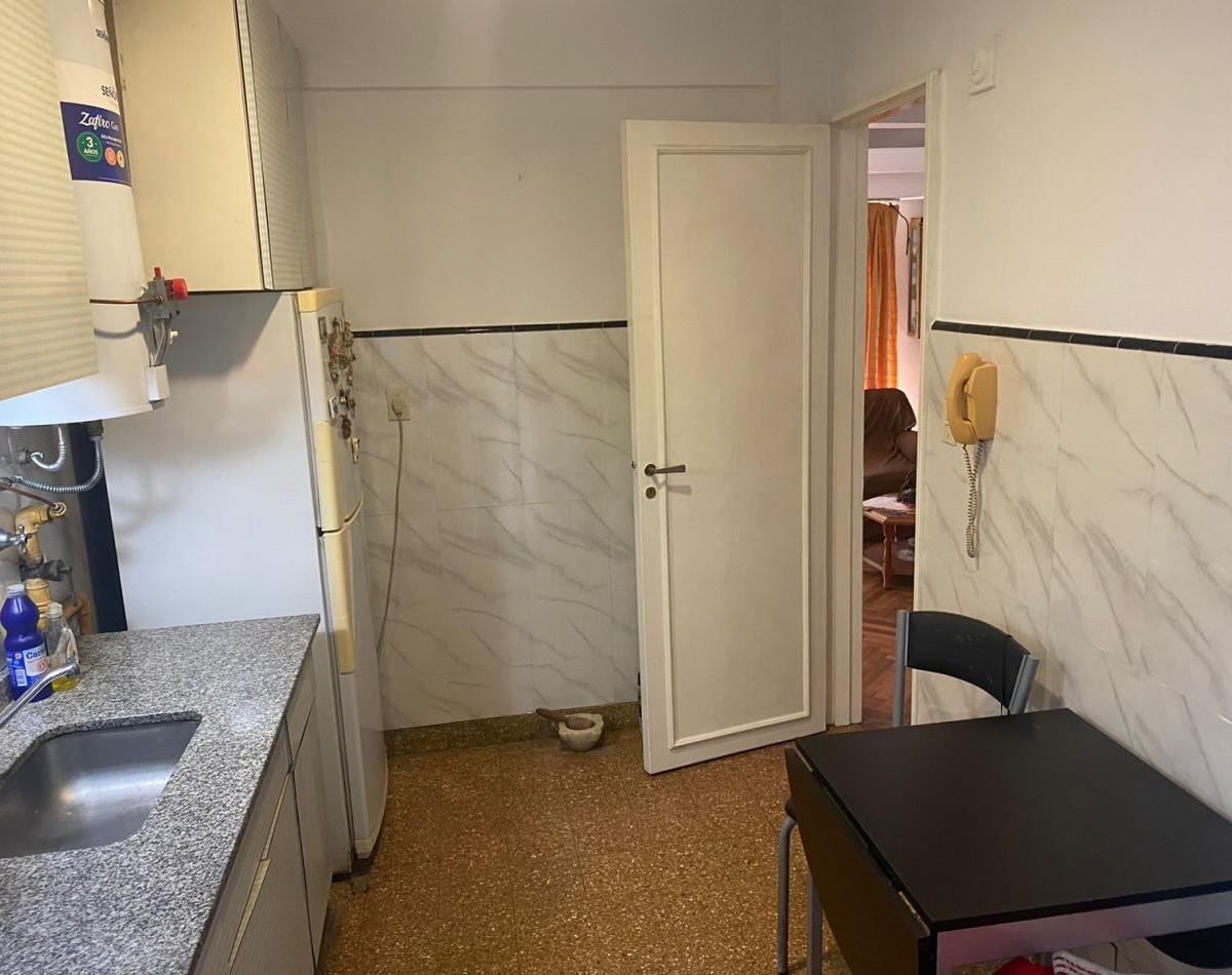 Departamento 3 Amb con Balcon a La Calle 5