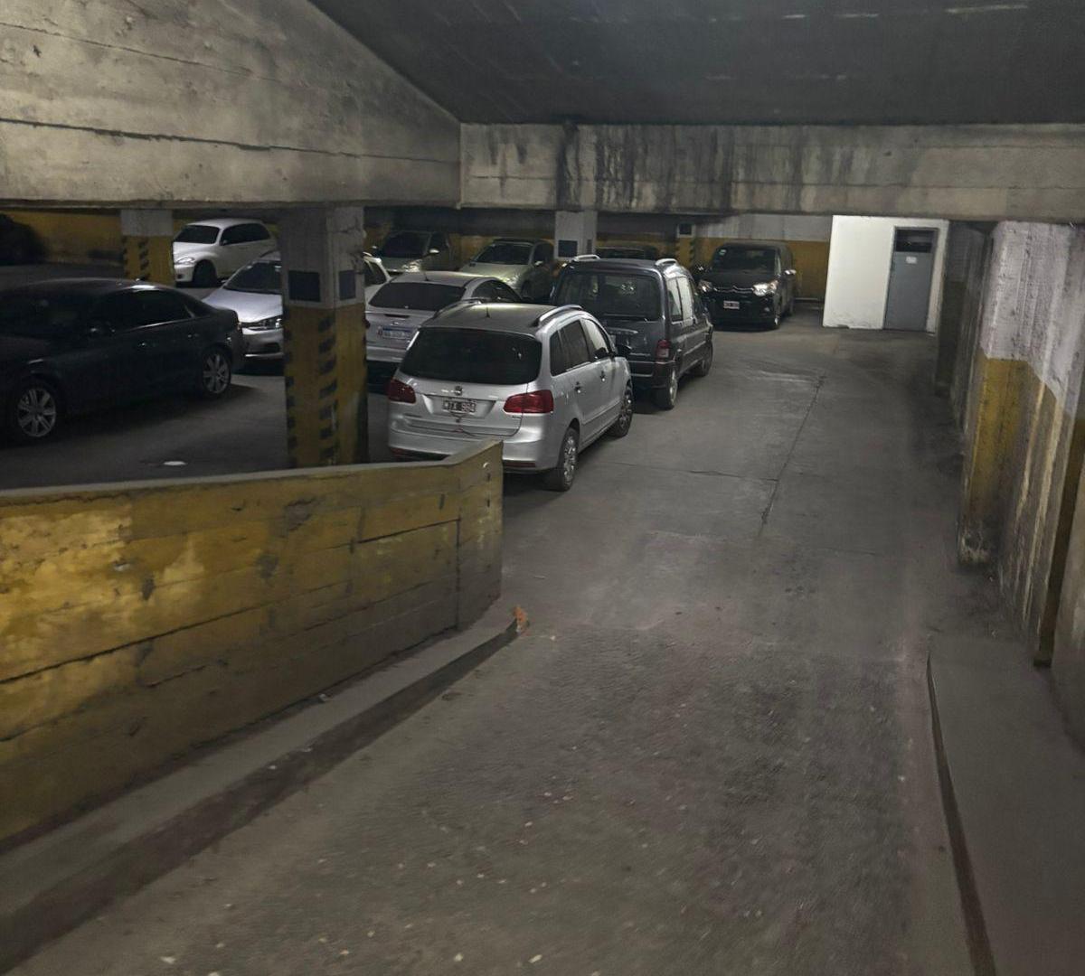 Foto de cochera fija por rampa- Centro-Mar del Plata, imagen 3