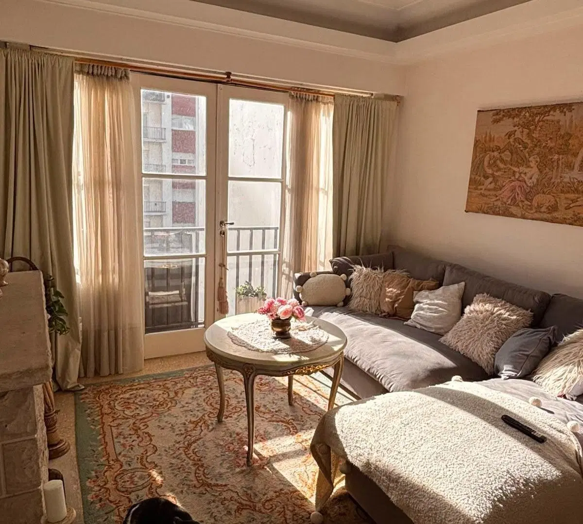 Semipiso 4 ambientes con dependencia – 83 m² – A 2 cuadras de Güemes y del mar 2