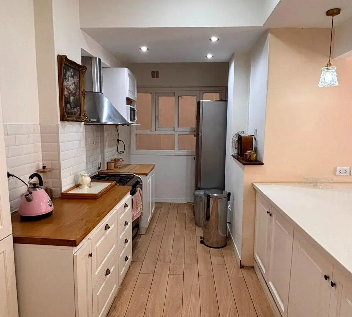 Alquiler 24 meses, semipiso 4 ambientes, amoblado, zona Torreón 4