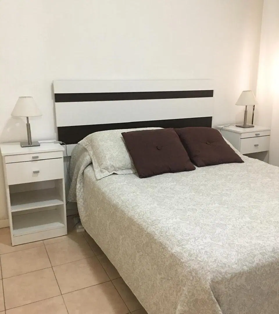 Departamento en Alquiler en Macrocentro 8
