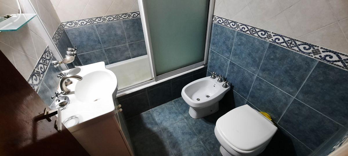 Foto de Semipiso 4 ambientes con balcon y dependencia de servicio - La Perla, imagen 1