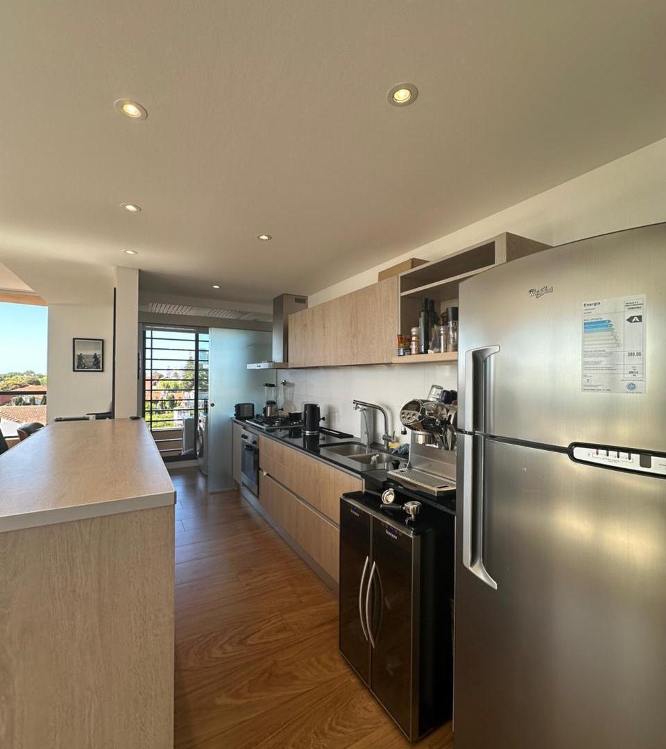 Foto de Venta Semipiso de 3 ambientes en Playa Grande, imagen 3