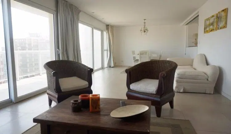Departamento en Alquiler 6 Ambientes en Varese 1