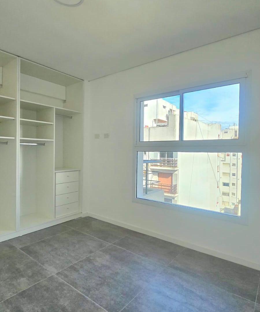 Foto de Departamento en Venta 2 Ambientes externo. La Perla, imagen 4