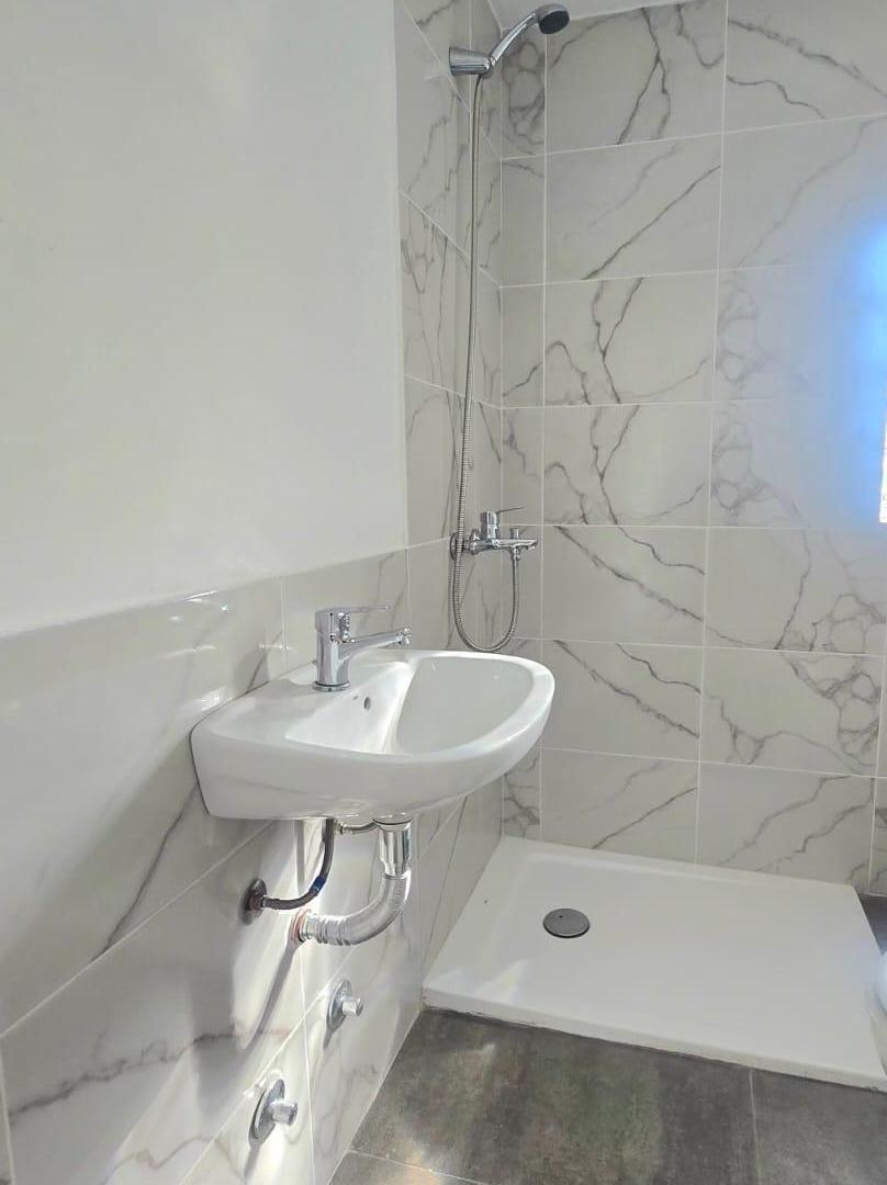 Foto de Departamento en Venta 2 Ambientes externo. La Perla, imagen 3