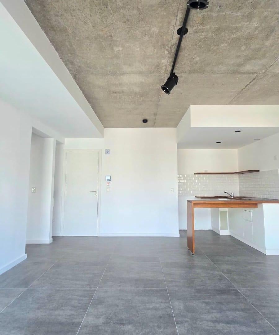 Foto de Departamento en Venta 2 Ambientes externo. La Perla, imagen 1