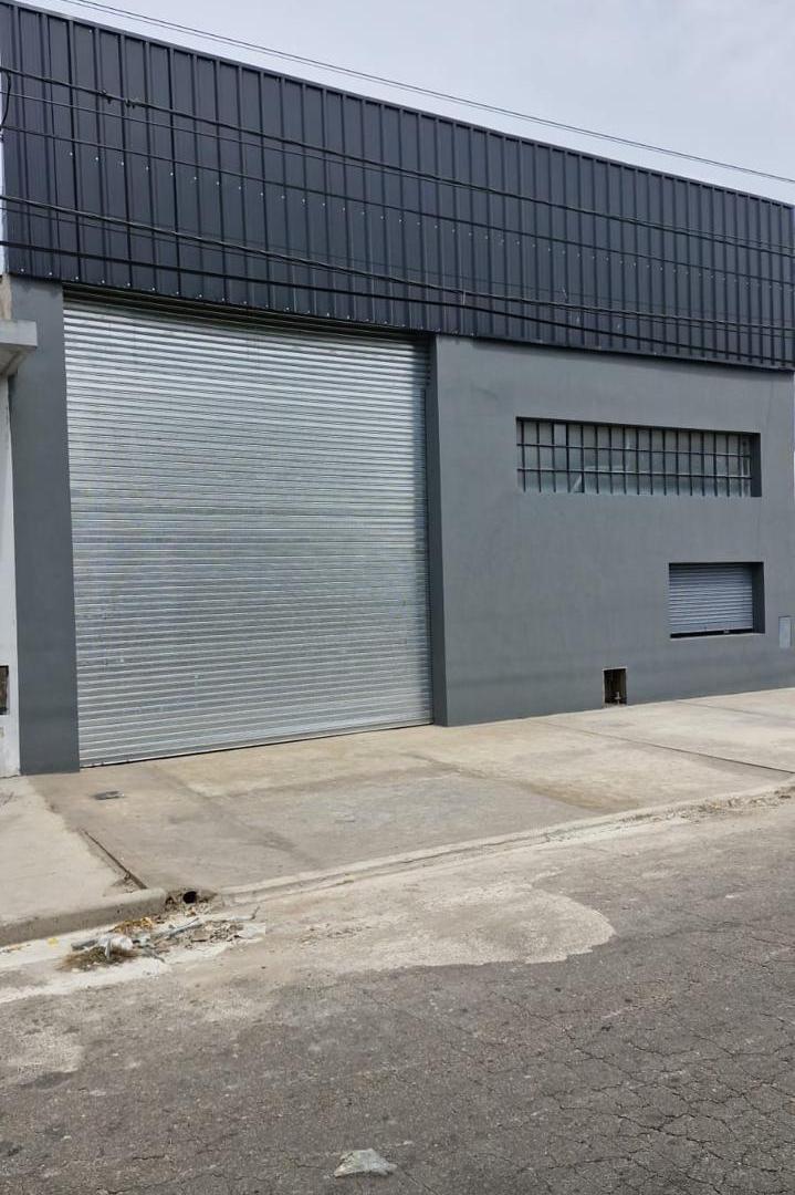 Foto de Alquiler Galpon en Barrio Los Andes, imagen 2