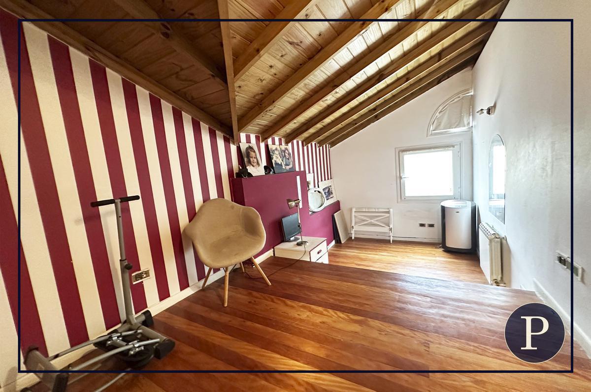 Amplio Chalet en San Carlos 2