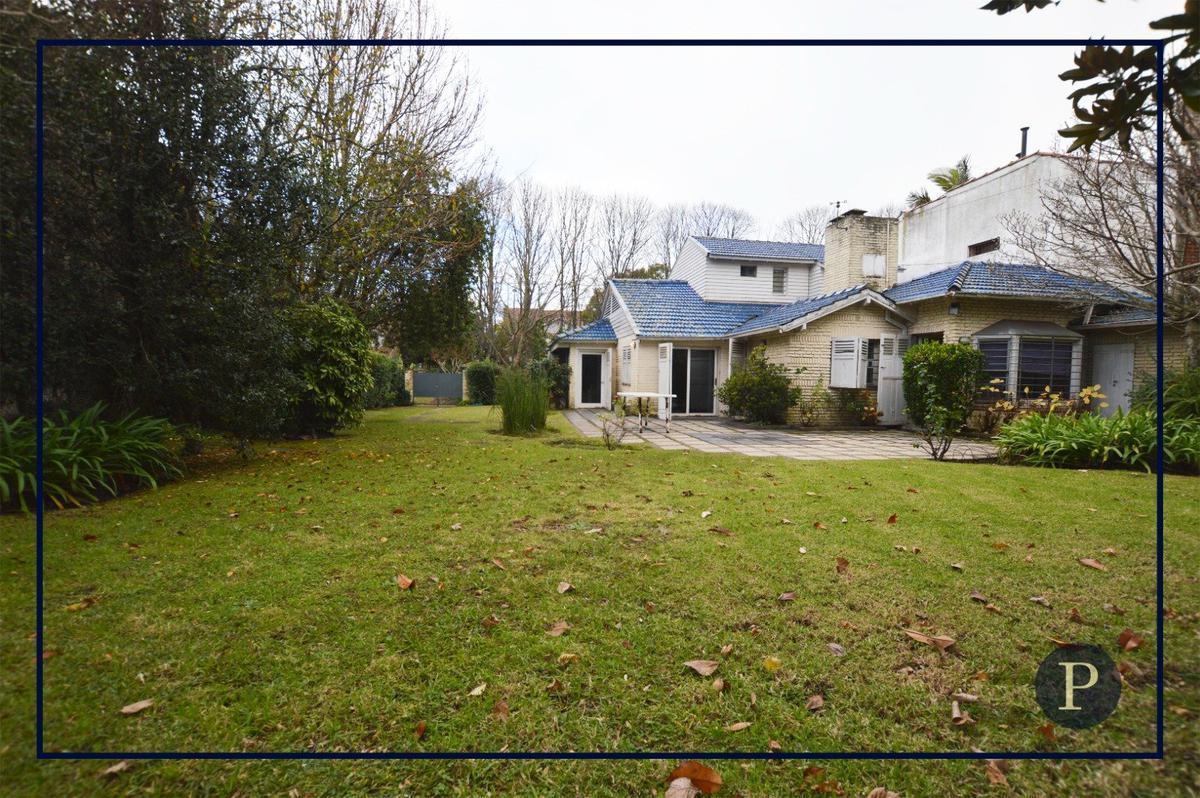 Venta Importante Chalet en Los Troncos 4