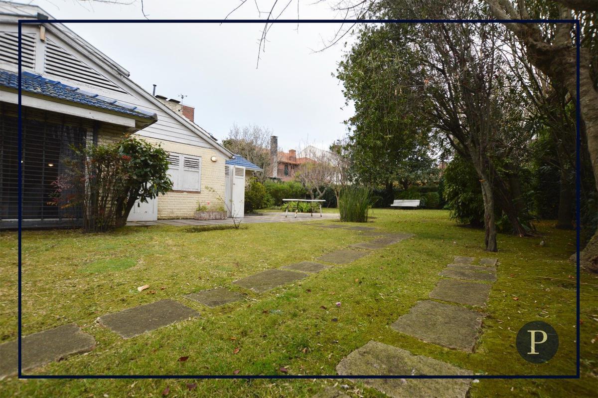 Venta Importante Chalet en Los Troncos 5