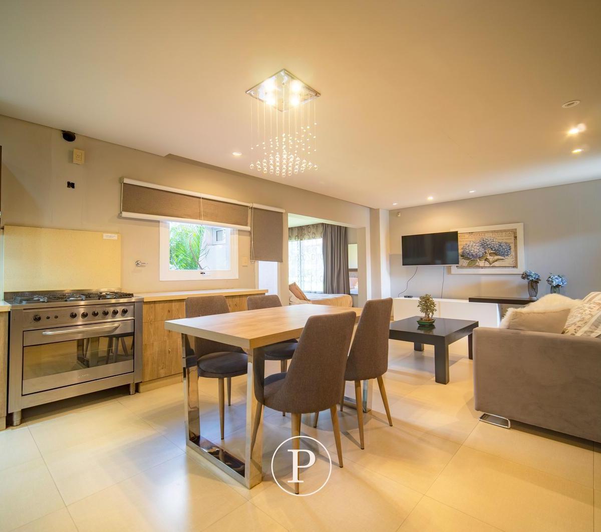 Casa 5 Ambientes en Guemes 3