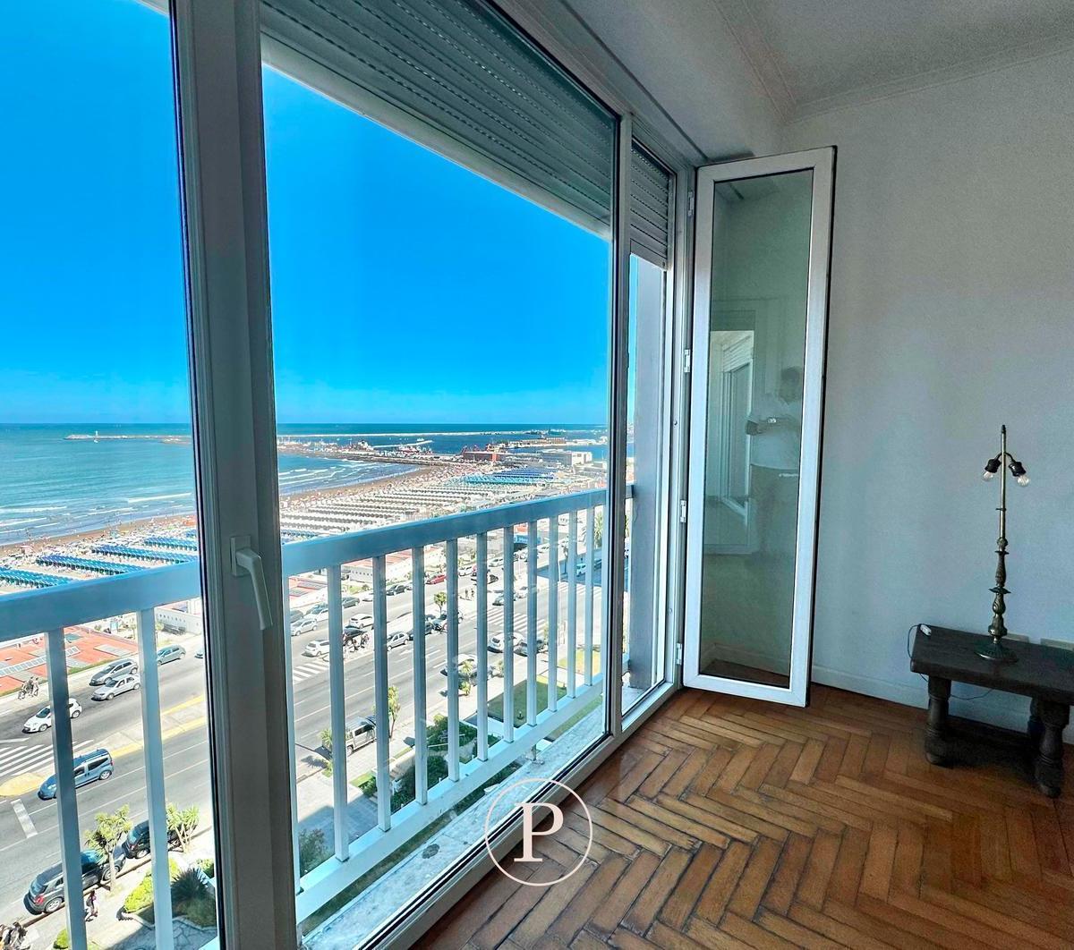 Foto de Venta departamento 4 ambientes con cochera y vista al mar en Playa, imagen 3